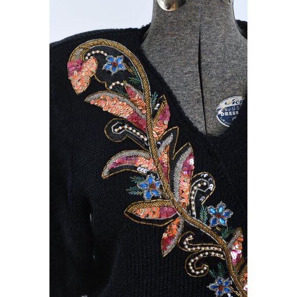 Vintage 1980s Large Black Sequin Leg of Mutton Sweater | by Sideeffects - Picture 4 of 9